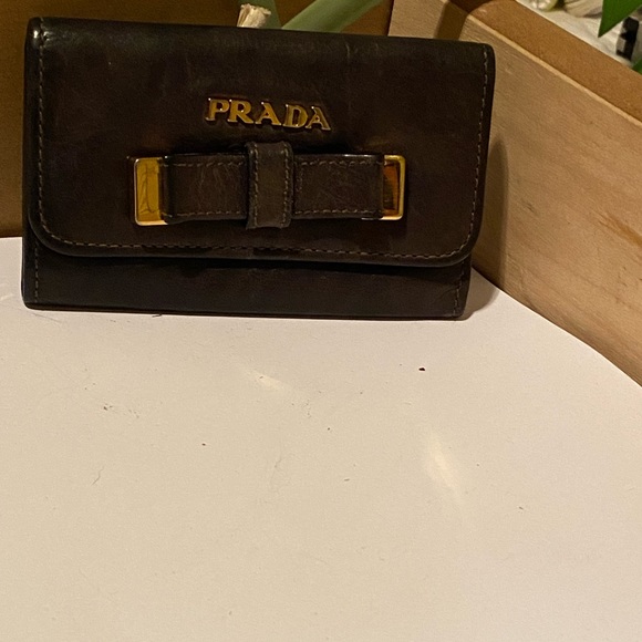 Auth PRADA Saffiano Black Leather Ribbon Trifold Wallet Compact Wallet #9388 - Picture 2 of 8